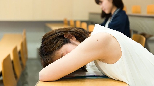 “授業中の居眠りをAIで検出” 大阪教育大がシステム開発 。今後は国会でも使用される予定なのか。