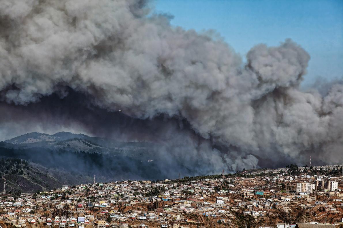 【悲報】チリ森林火災、99人死亡→123人へ　消息不明300人